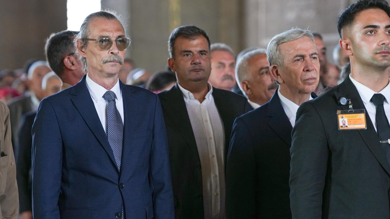 Yavaş ve Beşikçioğlu aynı karede: Anıtkabir'e gittiler