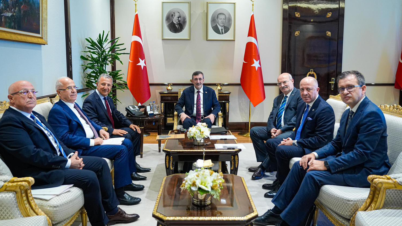 Ankara'nın patronları Cumhurbaşkanı Yardımcısı Yılmaz’ı ziyaret etti