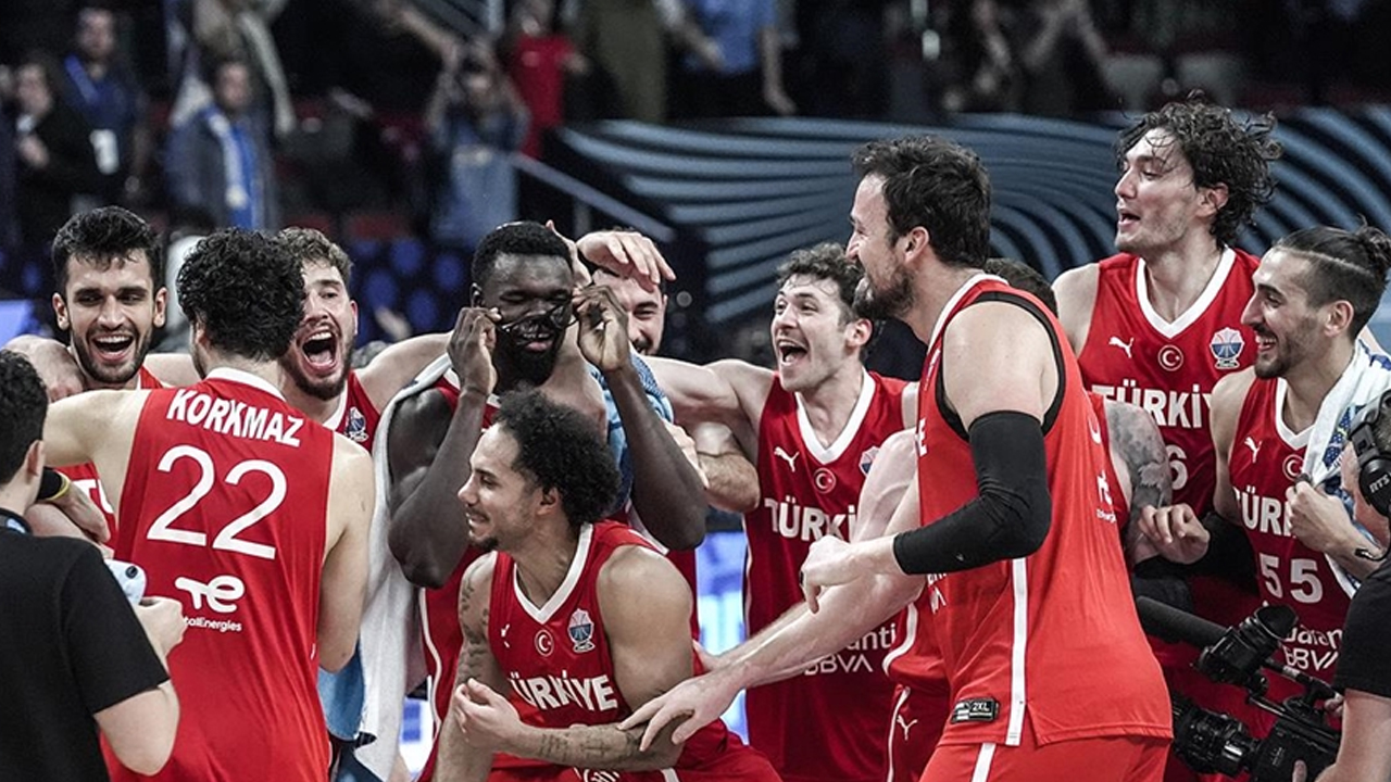 Mamak’ta EuroBasket final coşkusu dev ekranda yaşanacak
