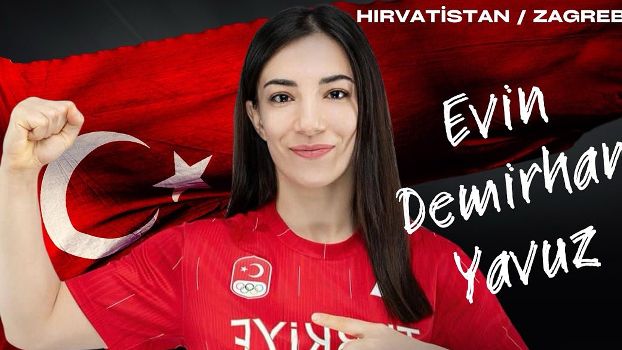 ASKİ Spor’un milli güreşçisi Evin Demirhan Yavuz dünya üçüncüsü