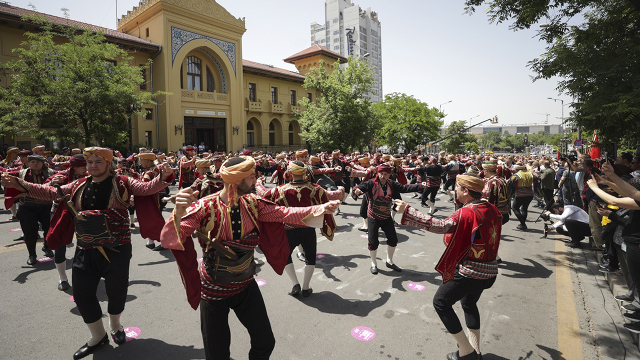 Ankara'da festival başladı: 9 günde 702 etkinlik gerçekleşecek