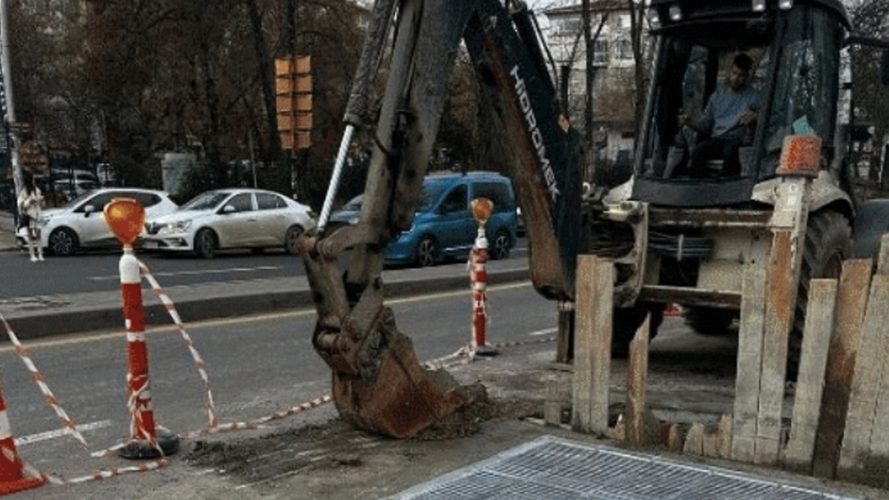 Bahçelievler'de metro çıkışına müdahale: Su baskınları bitecek