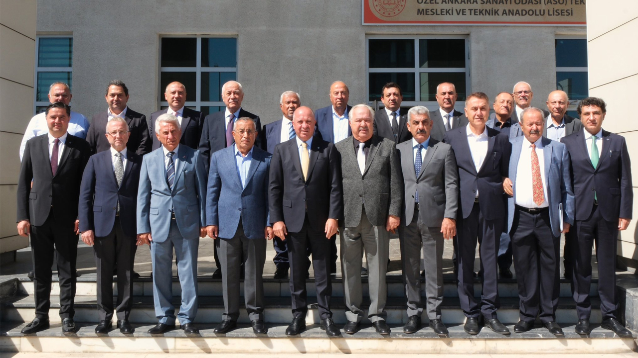 Ankaralı sanayiciler eğitim için toplandı: Öğretmenlere teşekkür edildi