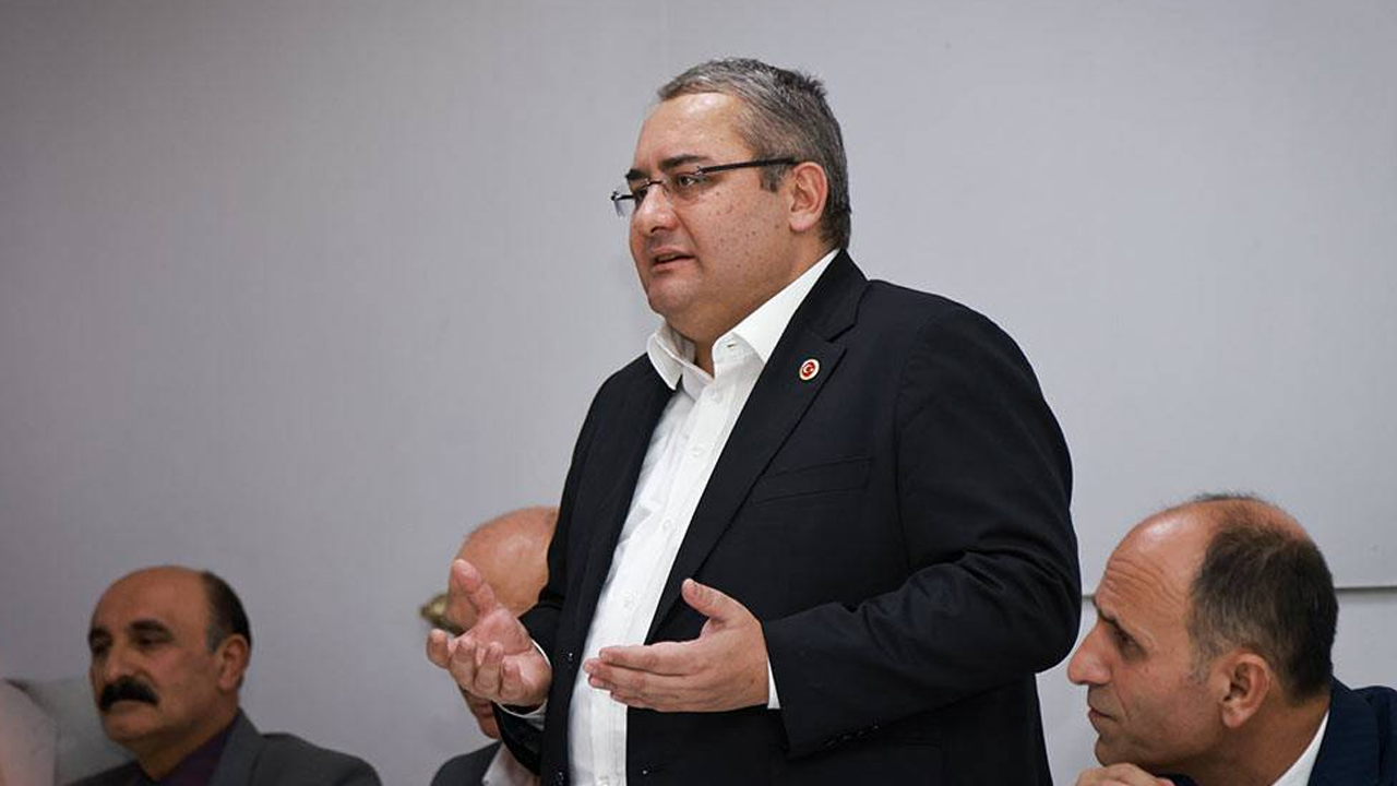 Mesut Özarslan'dan İYİ Partili isme tuhaf destek: Adamsın