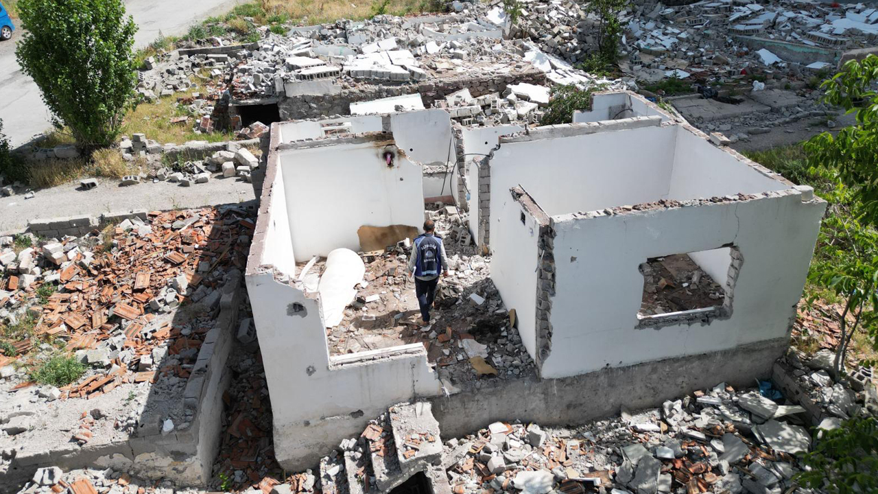 Altındağ’da 1 yılda 257 metruk yapı yıkıldı