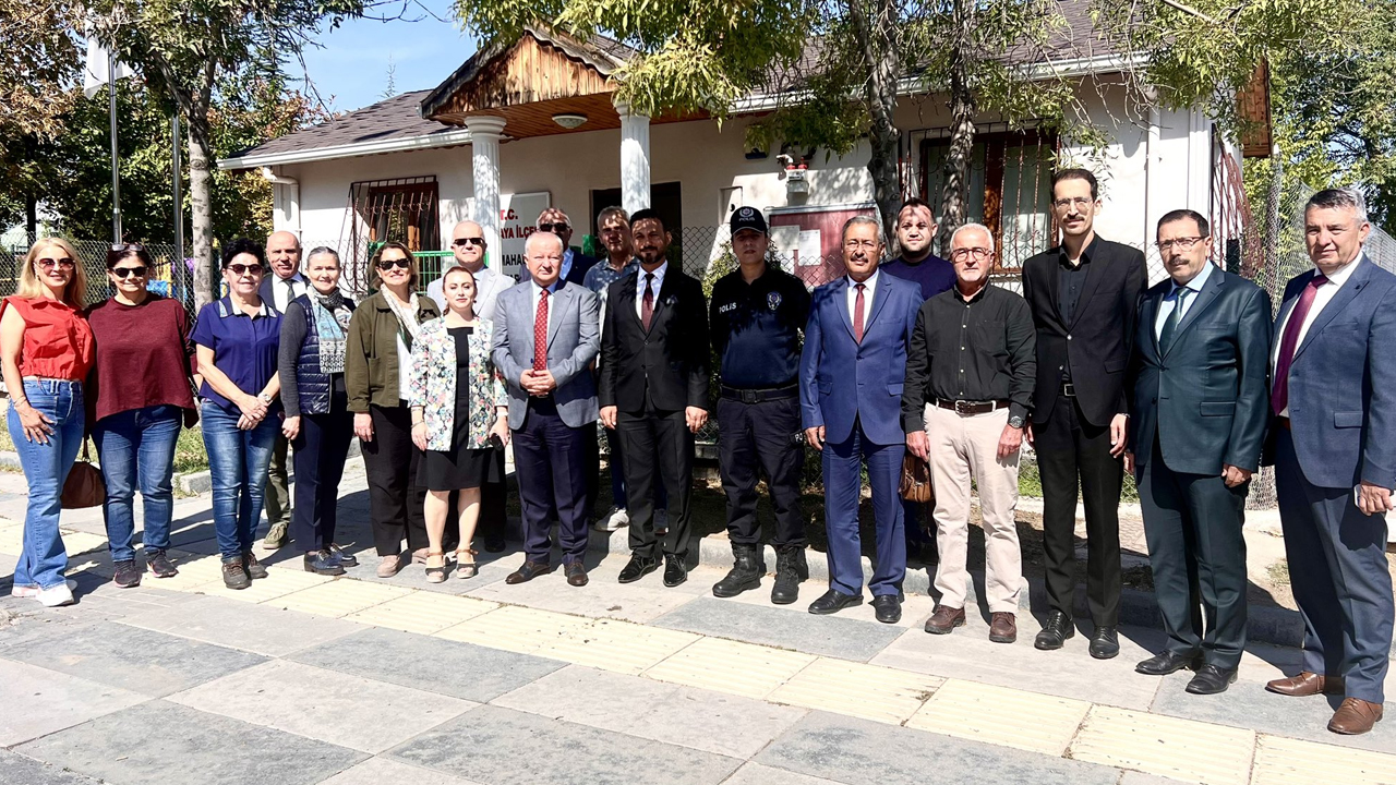 Çankaya Kaymakamı Murat Duru Ümit Mahallesi'ni ziyaret etti