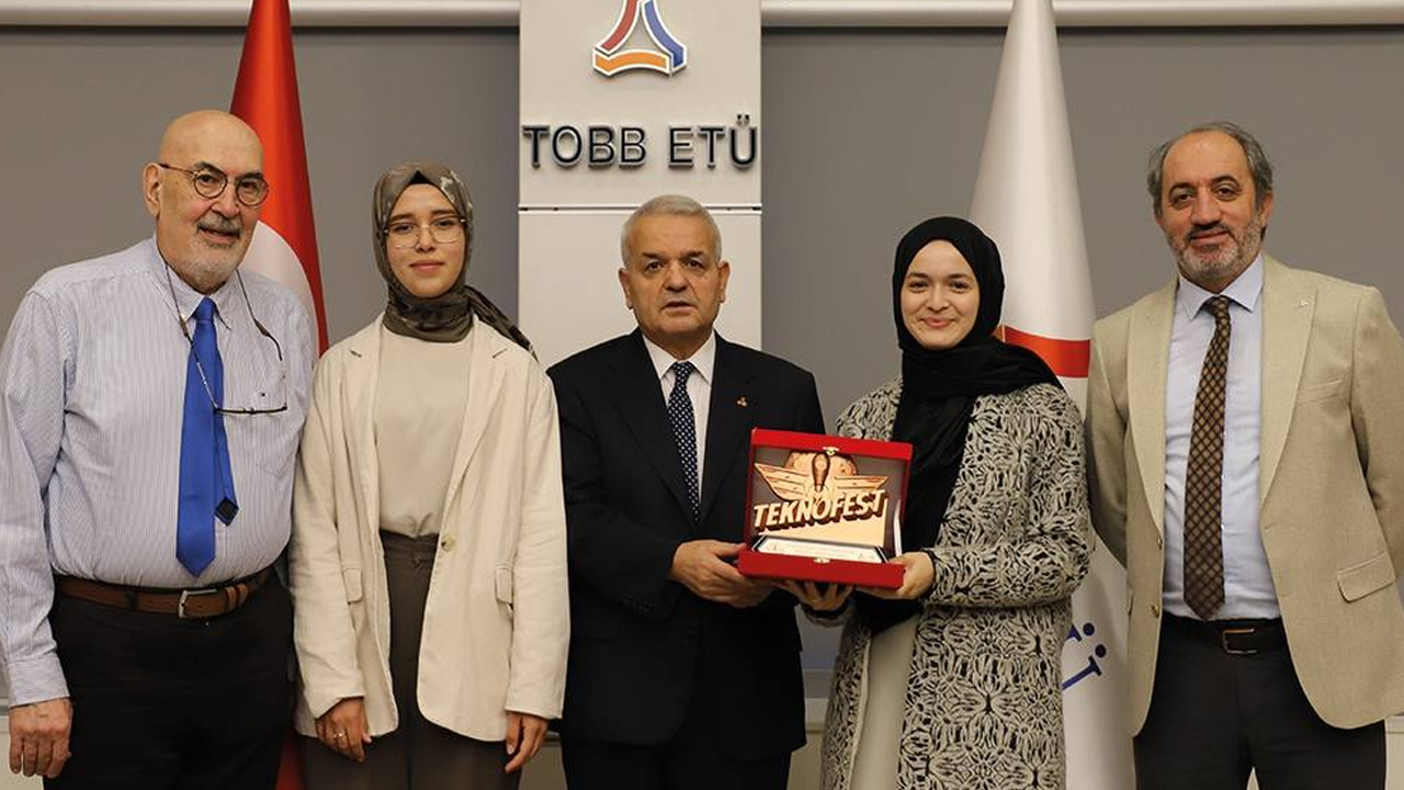 TOBB ETÜ öğrencileri TEKNOFEST’te bir ilke imza attı: Helal olsun
