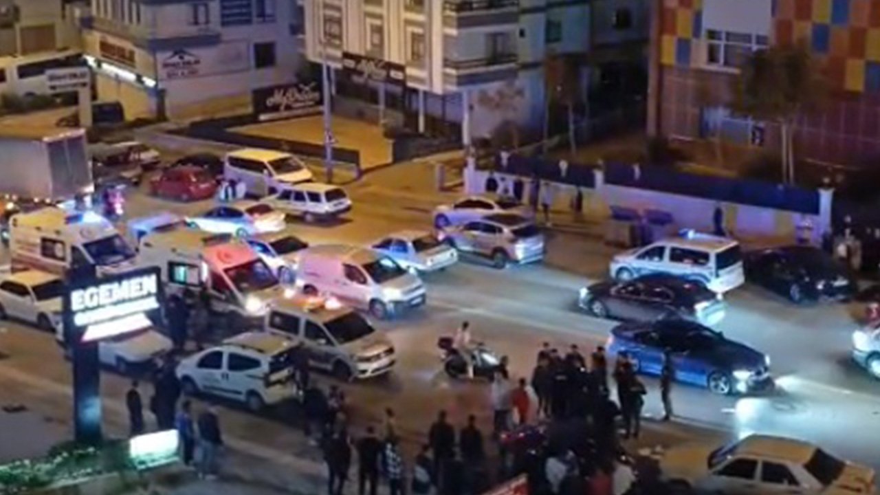 Yenimahalle’de olaylı gece: Tartıştı, aracını kalabalığın üzerine sürdü