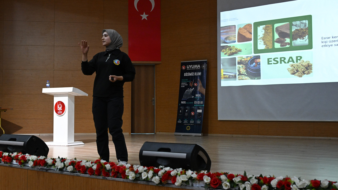 Ankara Emniyeti ailelere uyuşturucu ile mücadele eğitimi verdi