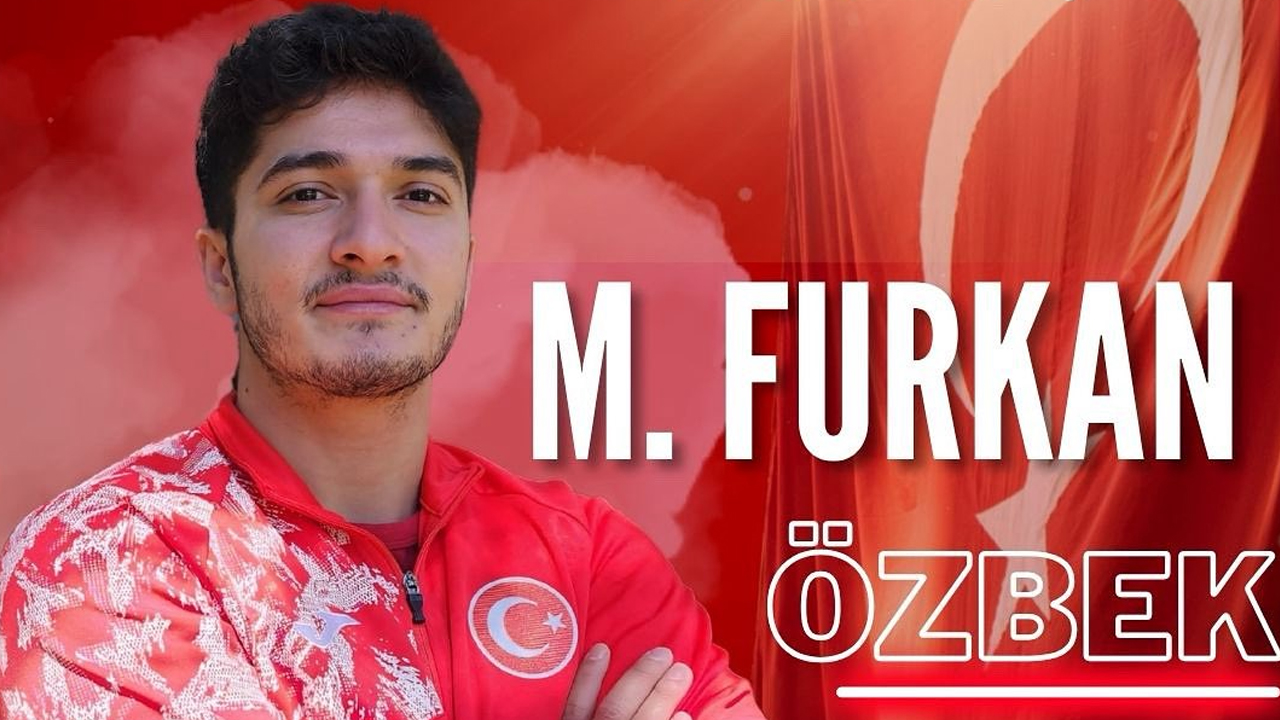 ASKİ sporcusu Muhammed Furkan Özbek halterde dünya rekoru kırdı