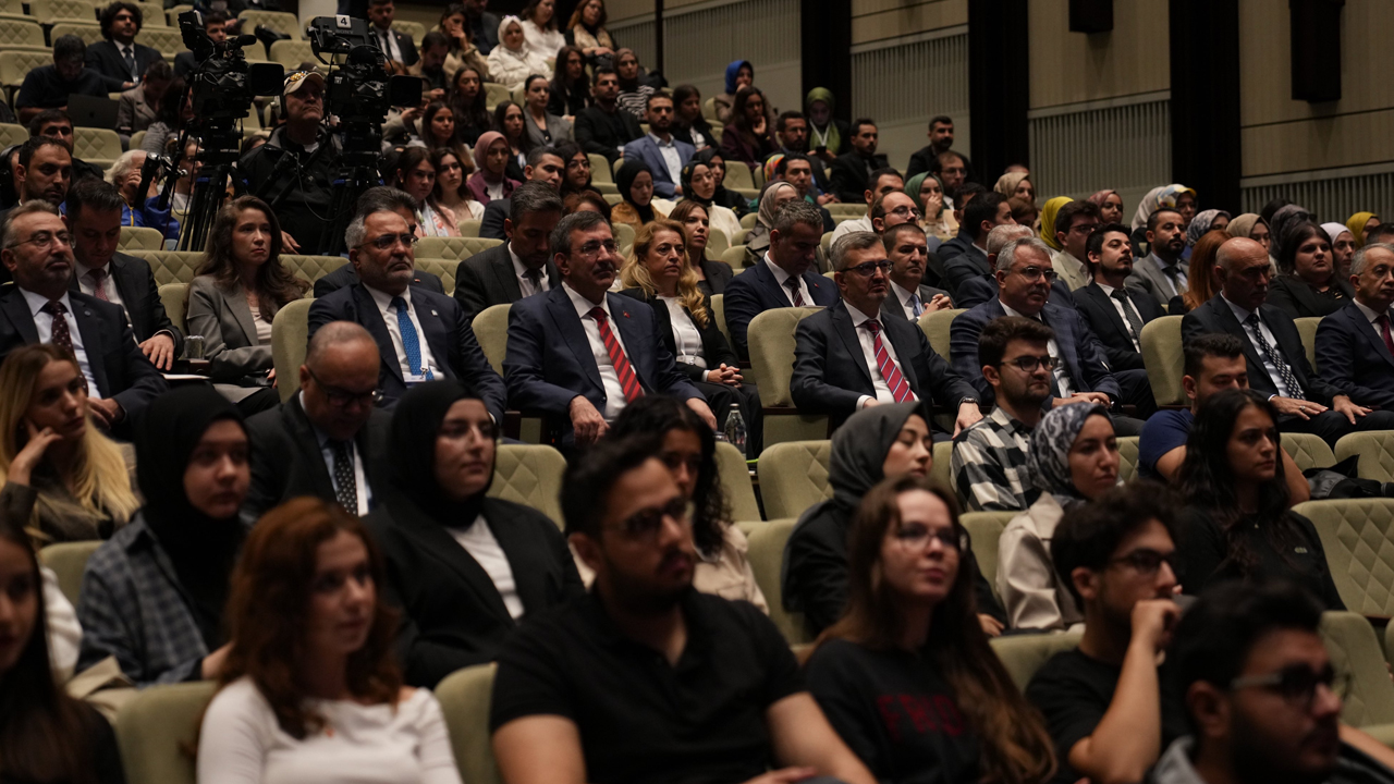 Hukukçular Cumhurbaşkanlığı Külliyesi'nde toplantıda buluştu