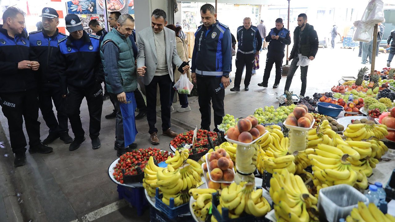 Polatlı Zabıtasından pazar tezgahlarına çeki düzen
