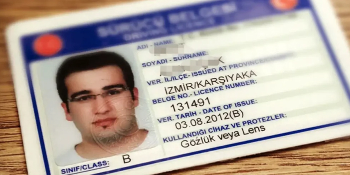 Eski tip ehliyetlerin yenilenmesi için son 21 gün