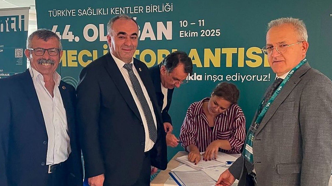 Mamaklı yetkililer İzmir'deki “Kuraklıkla Mücadele” Genel Kurulu'na katıldı