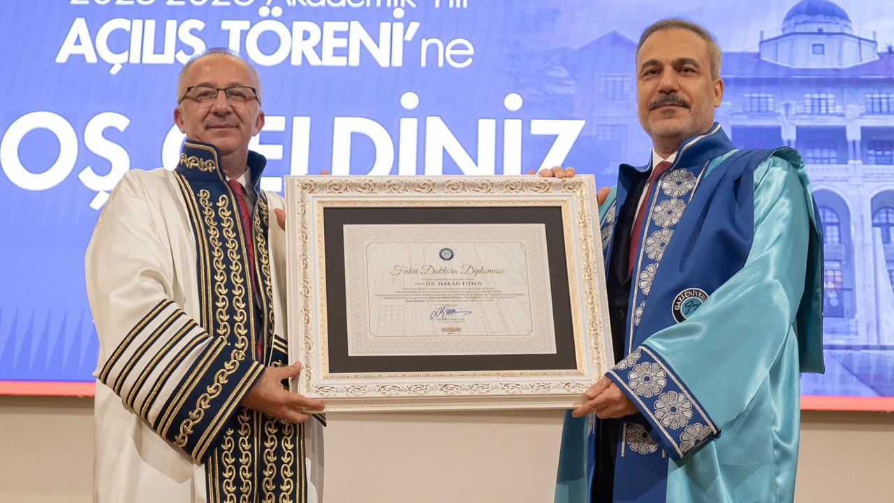 Gazi Üniversitesi Dışişleri Bakanı Hakan Fidan'a fahri doktora verdi