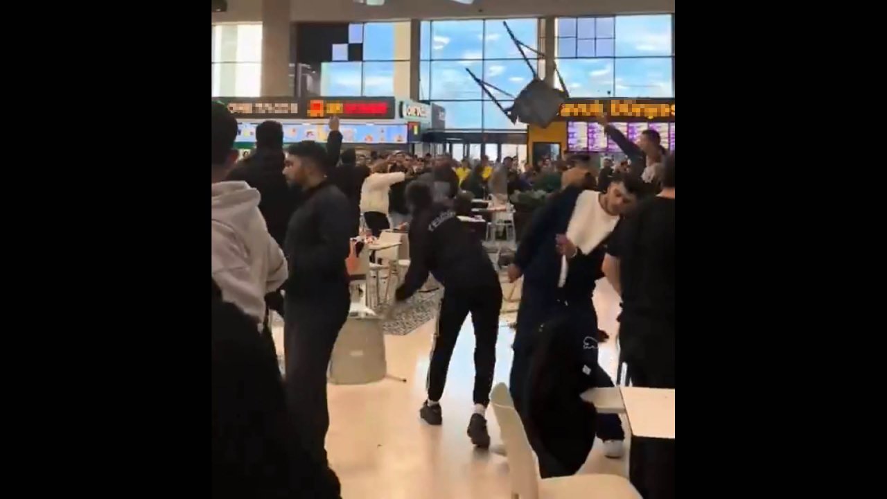 Eryaman Metromall AVM'de kavga