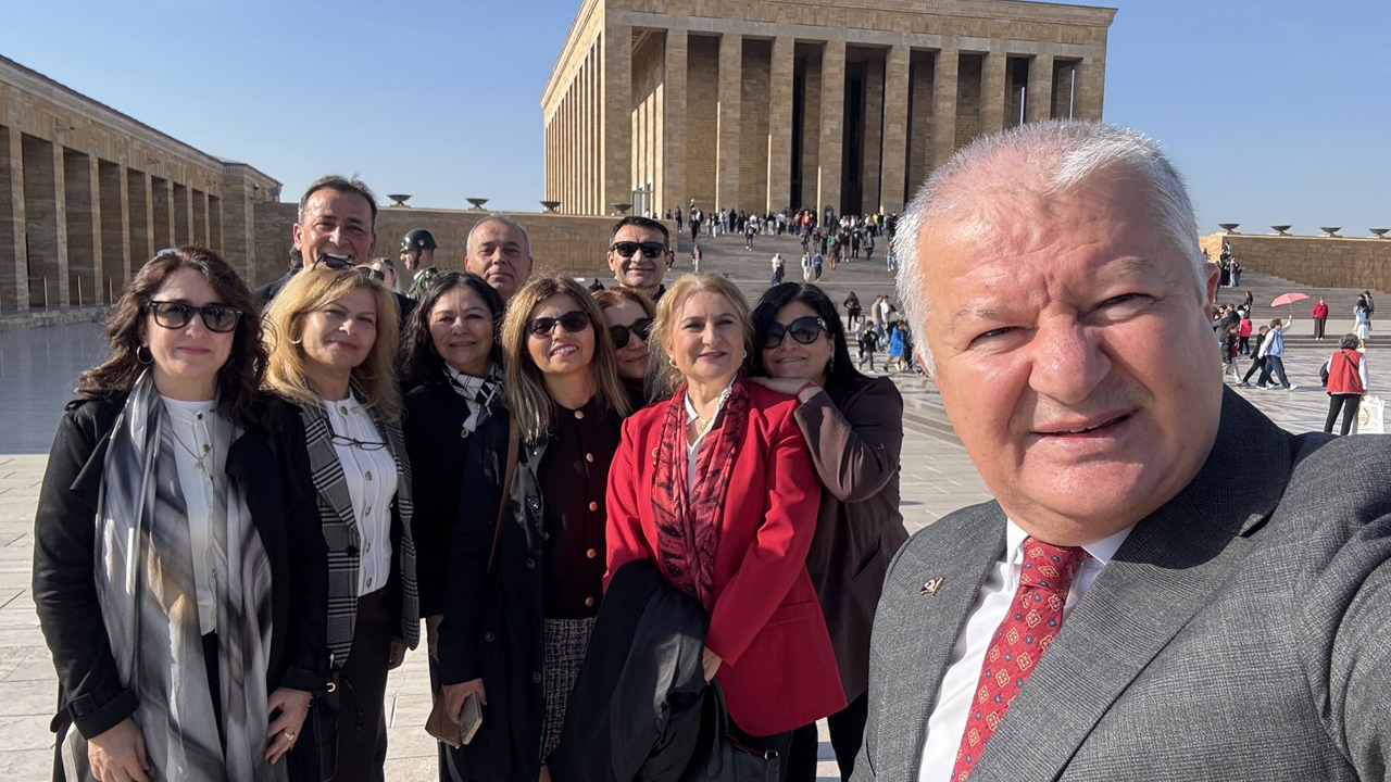 Çankayalı muhtarlar Anıtkabir'de Ata'nın huzuruna çıktı