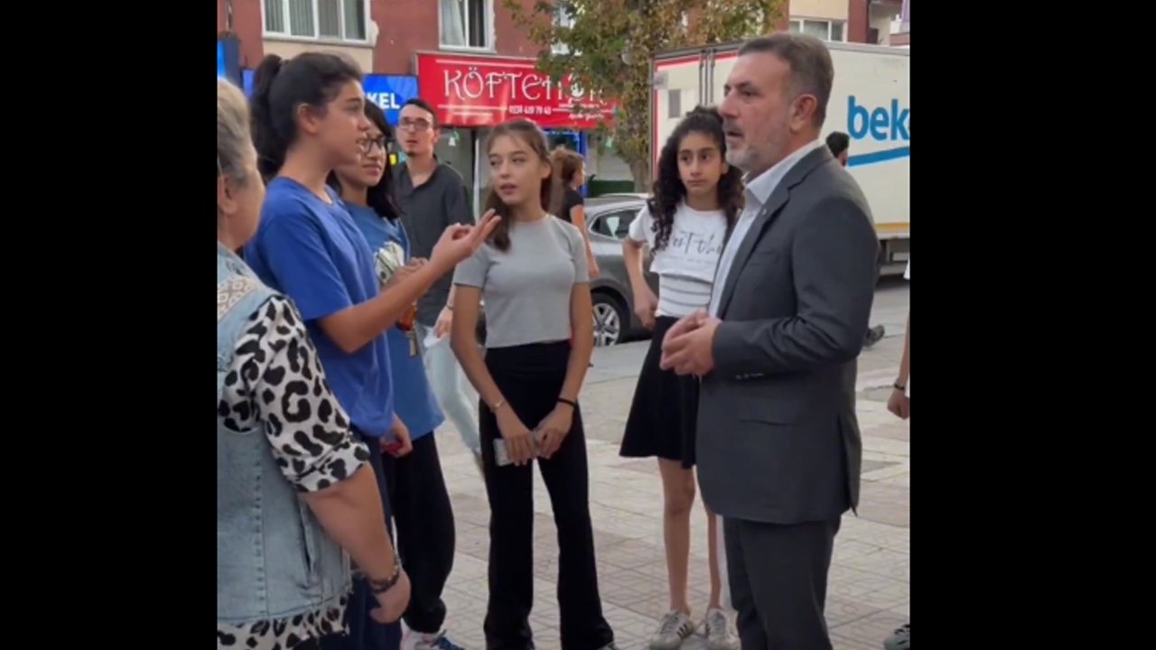 Sincan'da gençler istedi, Başkan hay hay dedi