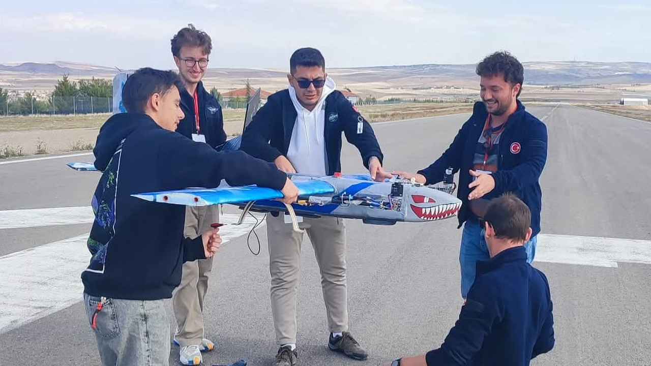İnsansız hava araçları ODTÜ'de buluştu: Orhan Ünsal ev sahipliği yaptı