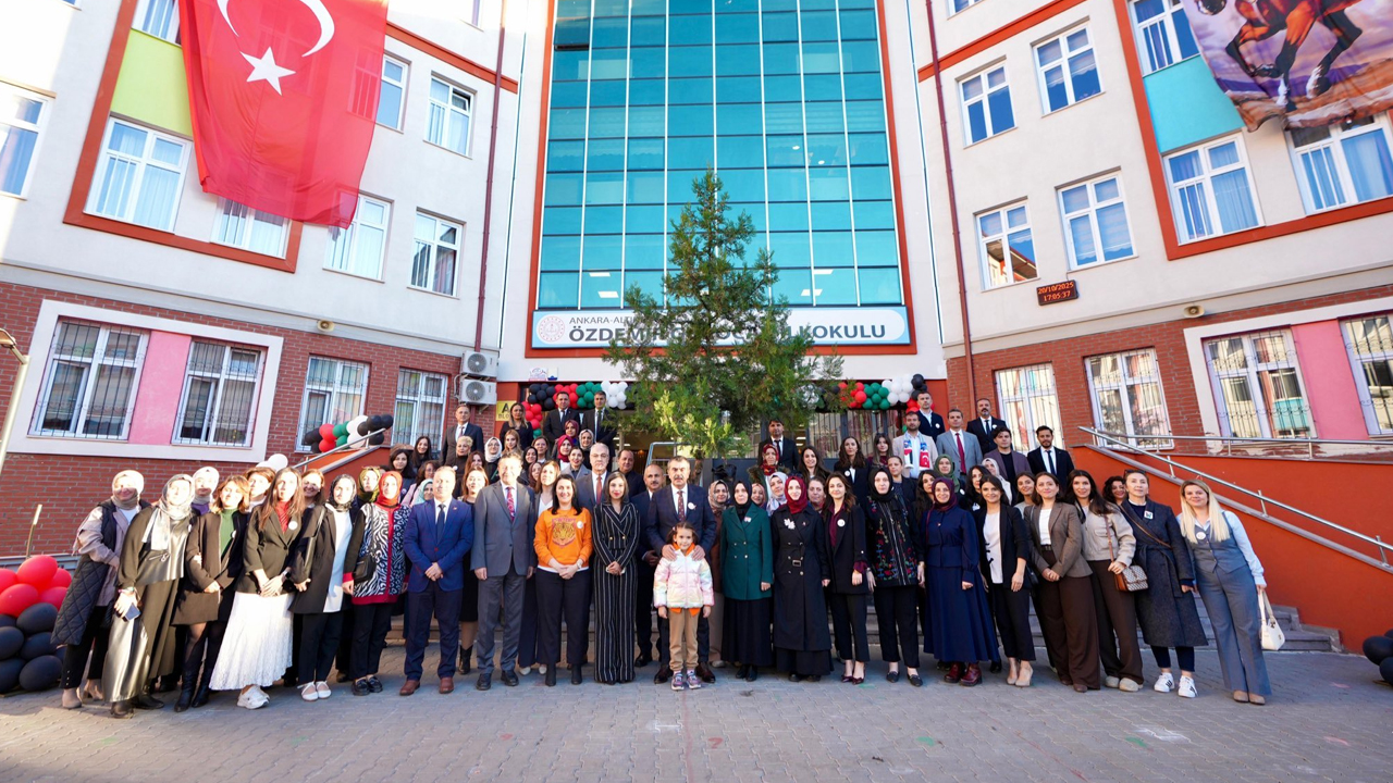 Ankara Altındağ’da Gazze kermesi: Bakan Yusuf Tekin de katıldı