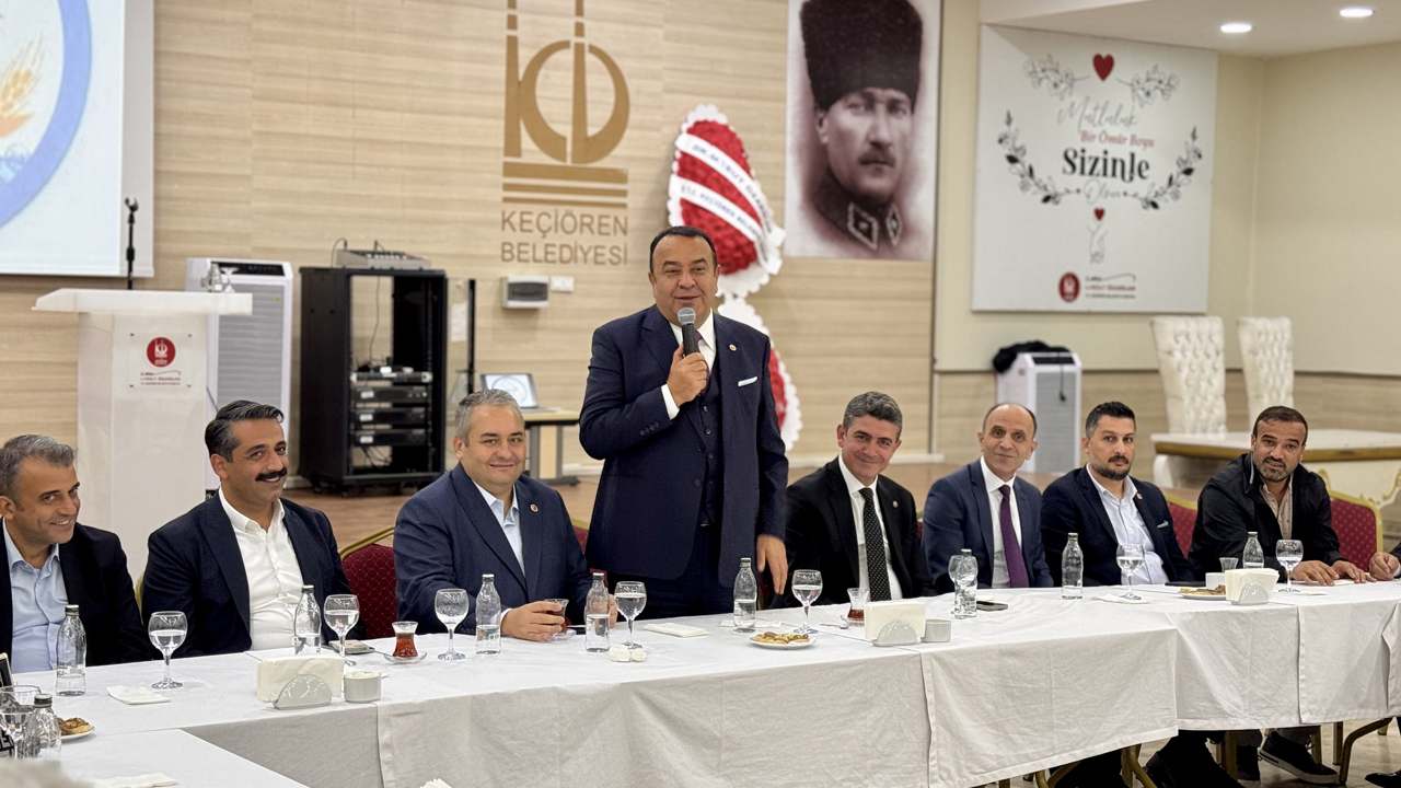 Ankara'daki siyasilerden Haymana çıkarması: Derneğe konuk oldular