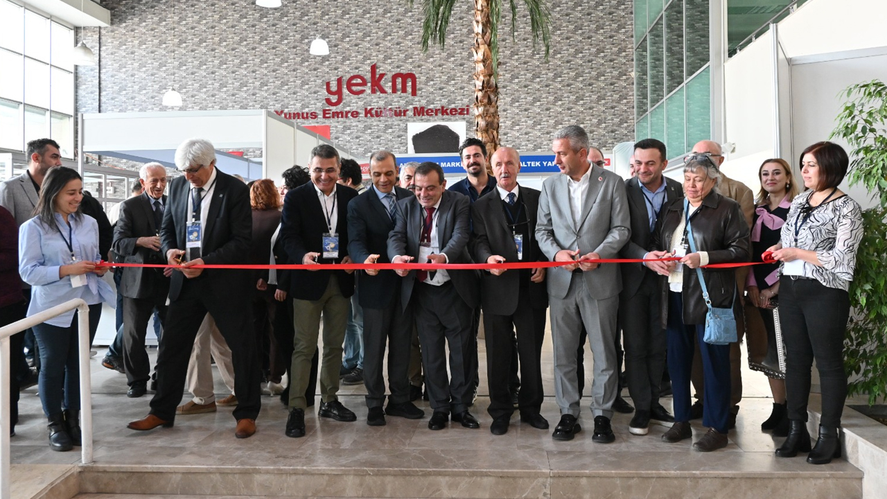 Türkiye'nin en iyi mühendisleri Ankara Keçiören'de toplantı yaptı