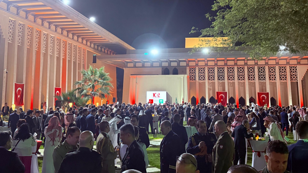 Ankaralı iş insanları Arabistan'da 29 Ekim'i kutladı