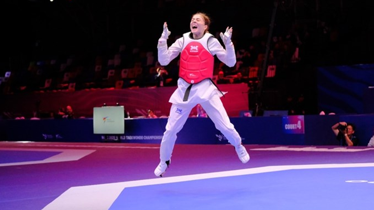 ASKİ sporcusu Merve Dinçel Kavurat’tan dünya şampiyonluğu