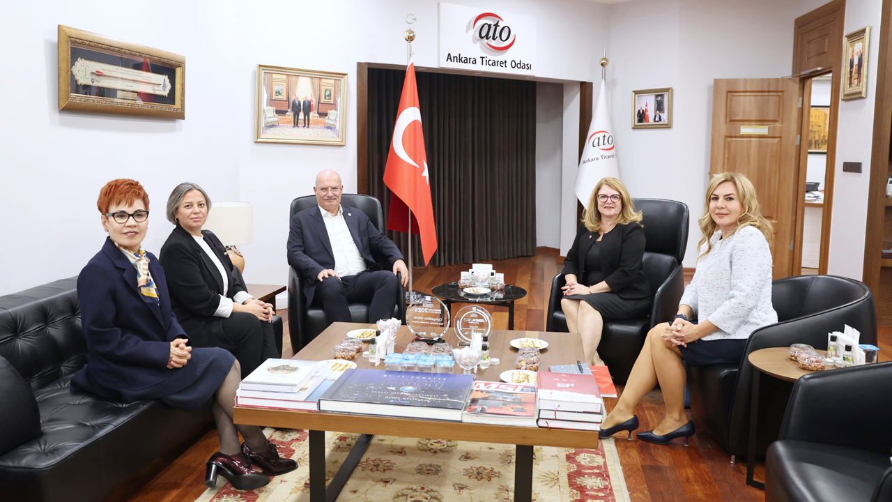 Ankaralı patronlar Başkent Üniversitesi heyetini ağırladı