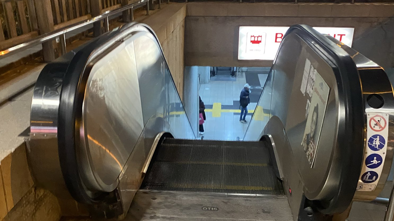 Batıkent’te yürüyen merdiven sorunu çözüldü: Metro rahatladı