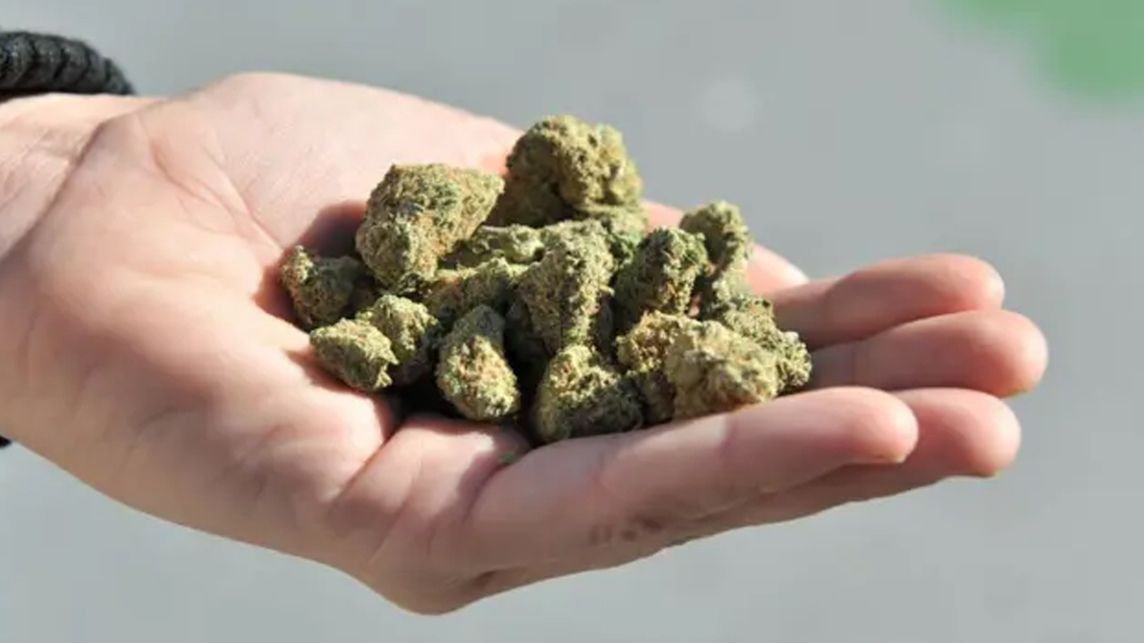 Sincan torbacı kaynıyor: 1 ayda 2 bin 102 gram madde yakalandı