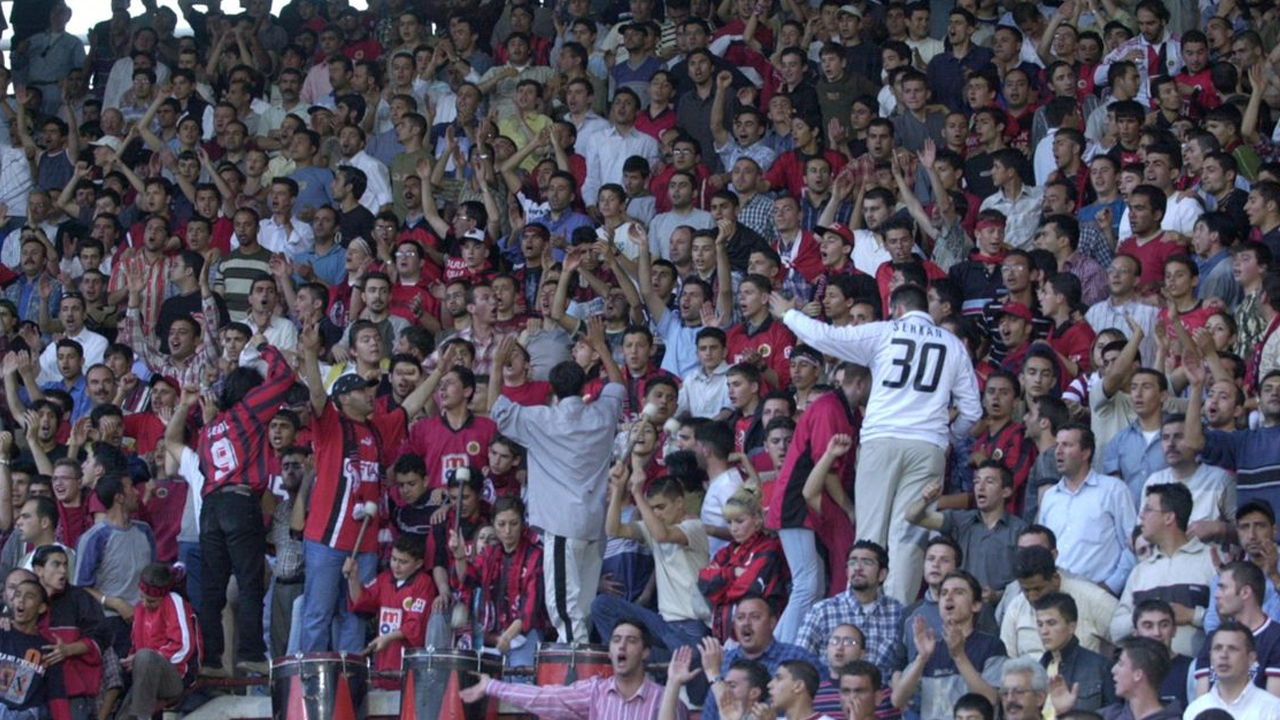 Gençlerbirliği - Başakşehir maçında en ucuz bilet 250 lira olacak