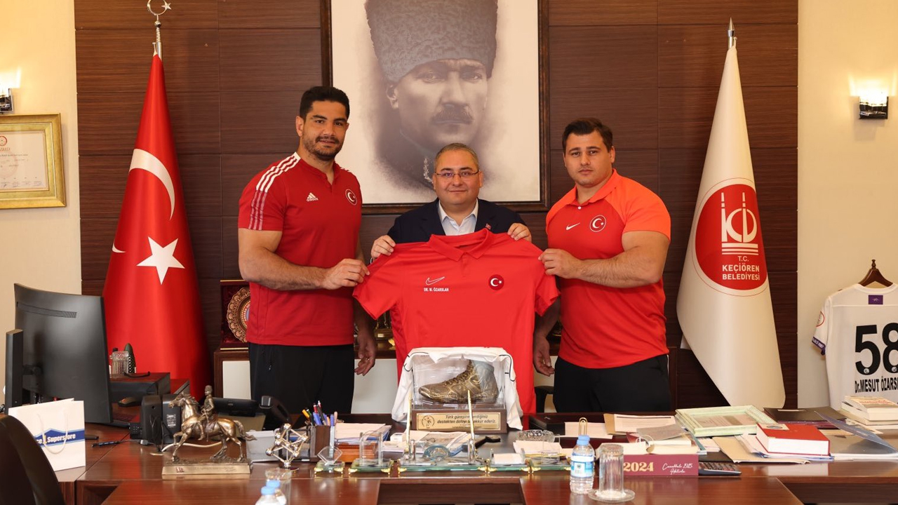 Keçiören Rıza Kayaalp’a sahip çıktı: Yeni rekorlar zamanı yiğidim!