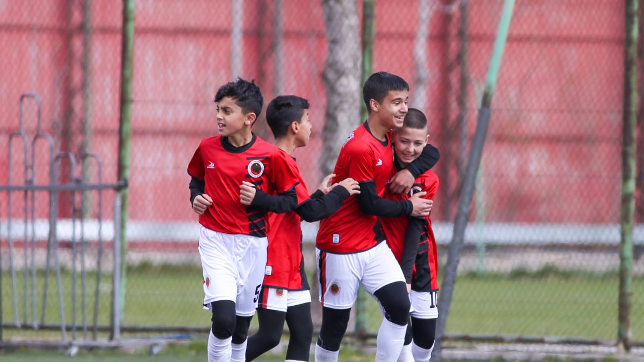 Gençlerbirliği altyapısında operasyon: 10’dan fazla isim kovuldu