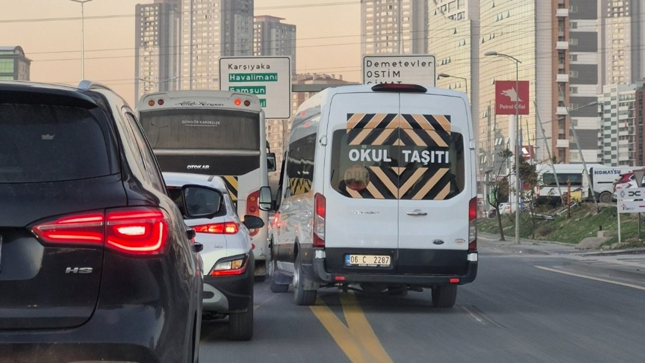 Ankara Anadolu Bulvarı’nda delinatör yok: Kaynakçılara gün doğdu