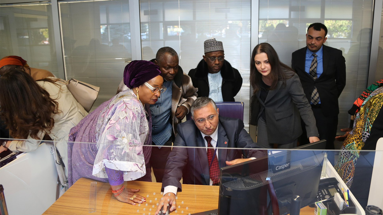 Nijerya heyeti Etimesgut'ta: Vakıf yöneticileri ile görüştüler