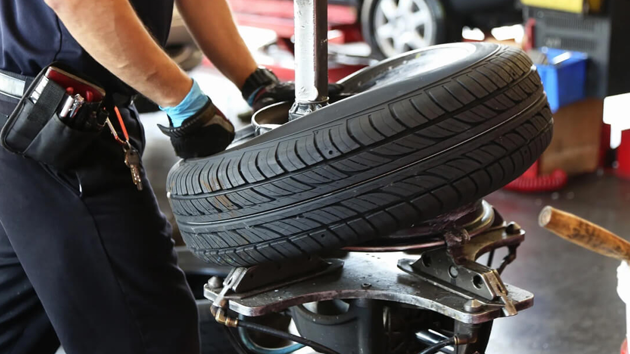 Kış lastiği zorunlu mu? Kış lastiği takmayana ceza var mı?