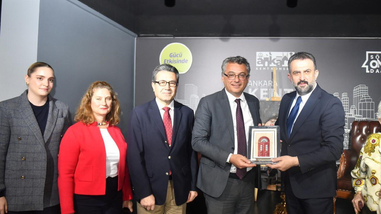 KKTC Cumhurbaşkanı Tufan Erhürman Ankara'da hukuk dersi verdi