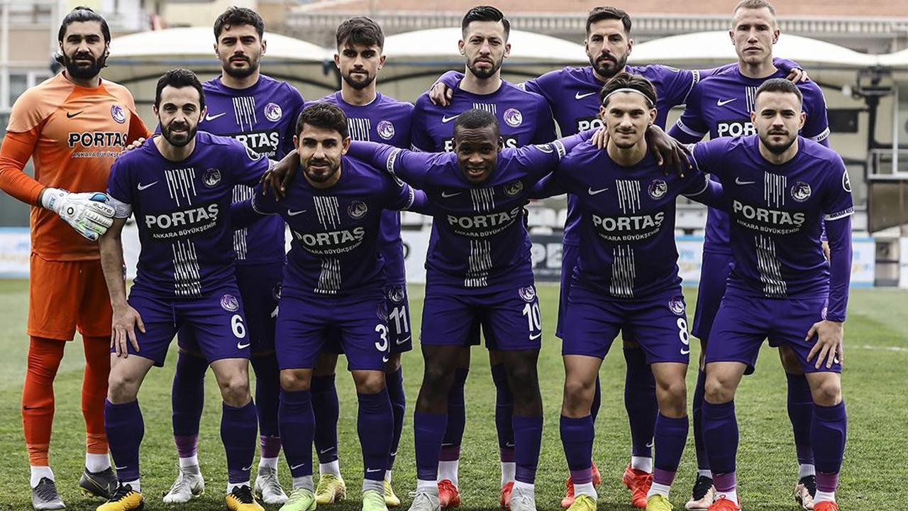 Bahis soruşturmasında Ankara'dan 2 futbolcu spordan men edildi