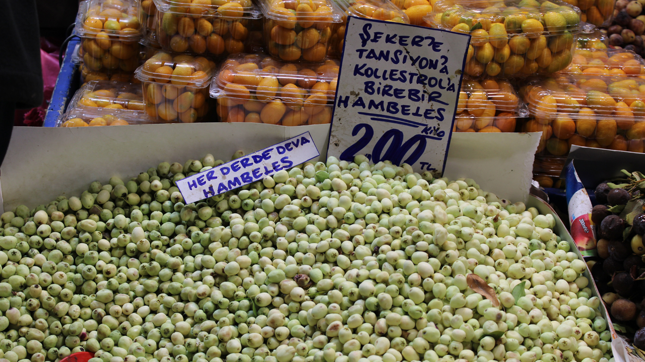 Boyutu küçük, etkisi büyük: Hambeles Ulus'ta 200 TL’den satılıyor