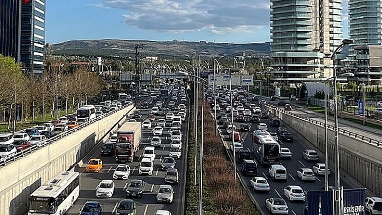 Ankara’nın istihdam yapısı trafiği körüklüyor: Herkes aynı yerde çalışıyor