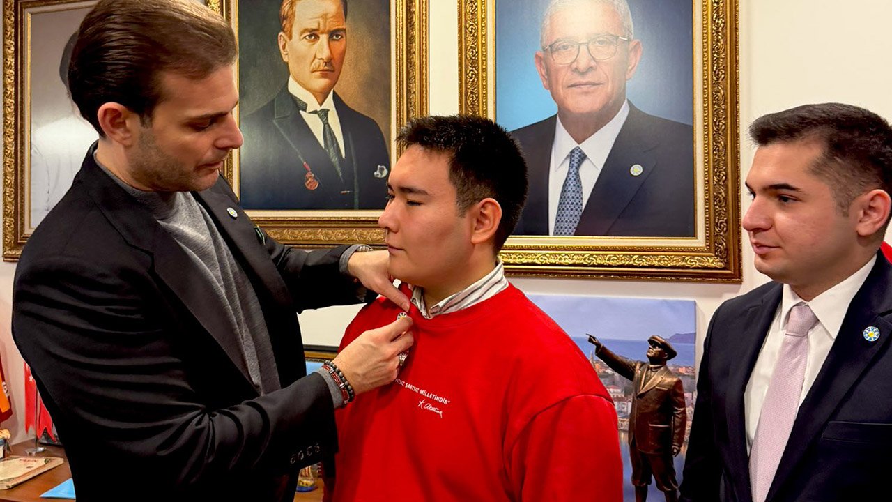 İyi Partili Aslan’dan “Kazak Türklerine haksızlık” iddiası