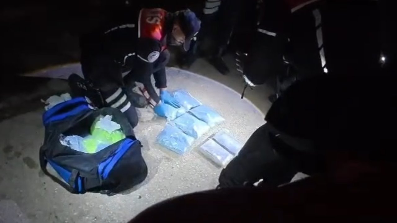 Ankara’da Tır’da on binlerce uyuşturucu hap ele geçirildi