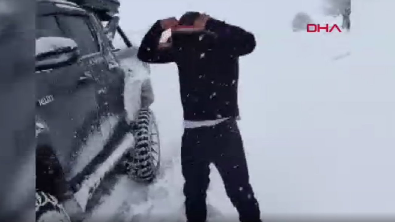 Beypazarı’nda kar banyosu çılgınlığı