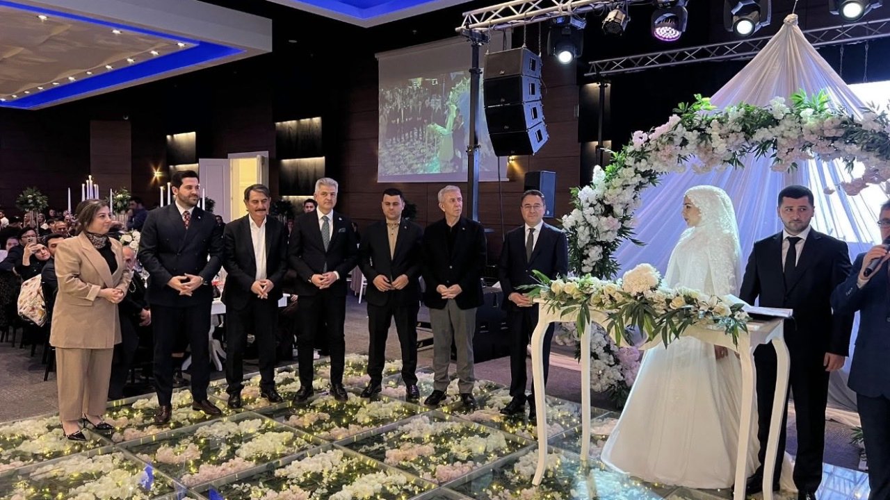 Ankara’da AK Parti, Deva ve CHP’lileri bir araya getiren nikah