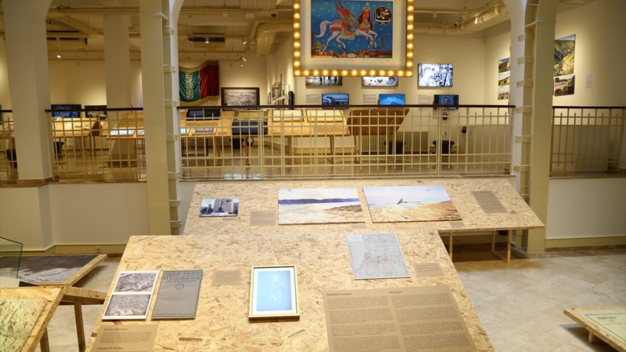 Ankara VEKAM’da Kuşbakışı Filistin sergisi açıldı