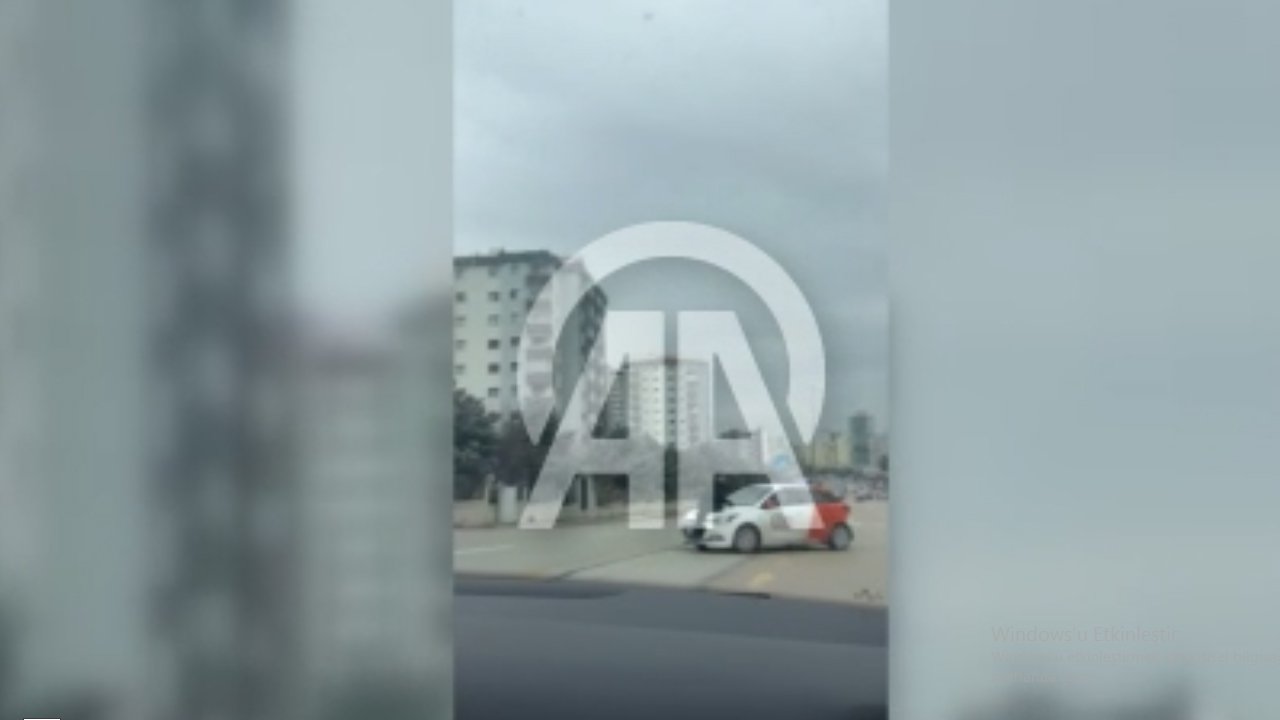 Bağlıca'da bir kişi aracın kaputunda metrelerce sürüklendi