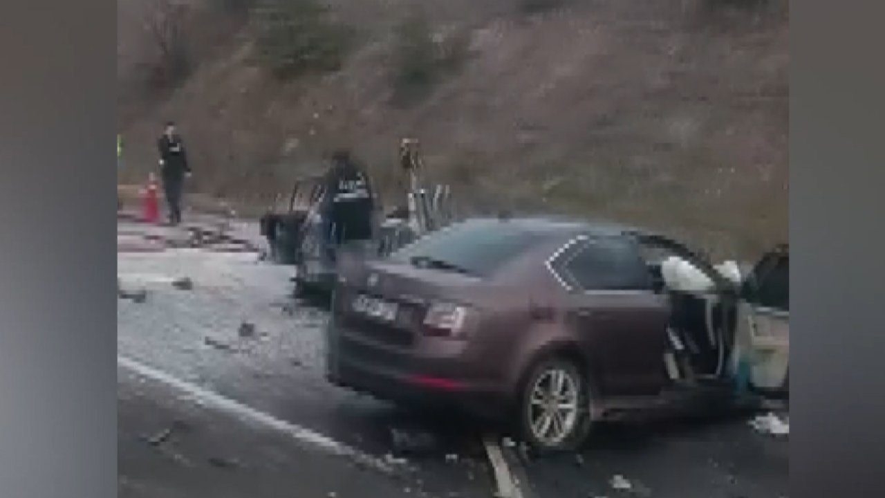 Ankara çevre yolunda feci kaza: 5 ölü var