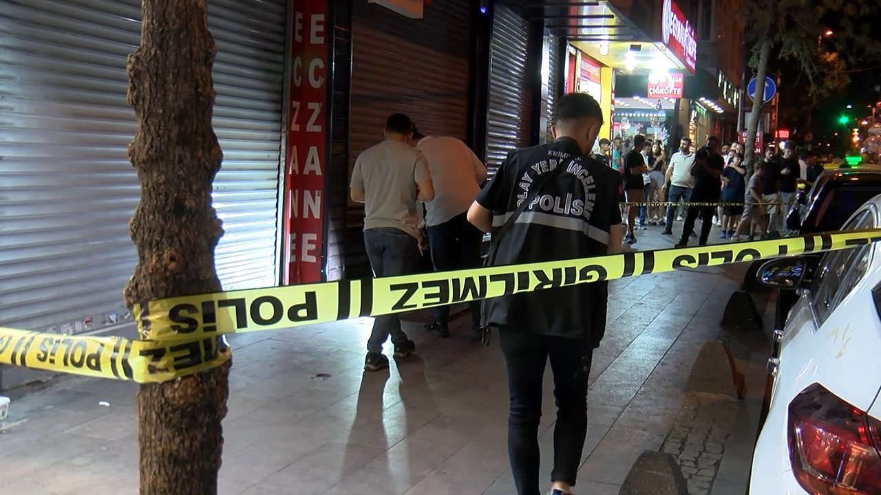Altındağ'da korkunç olay: Çocuklarını bıçaklayıp, intihar etti