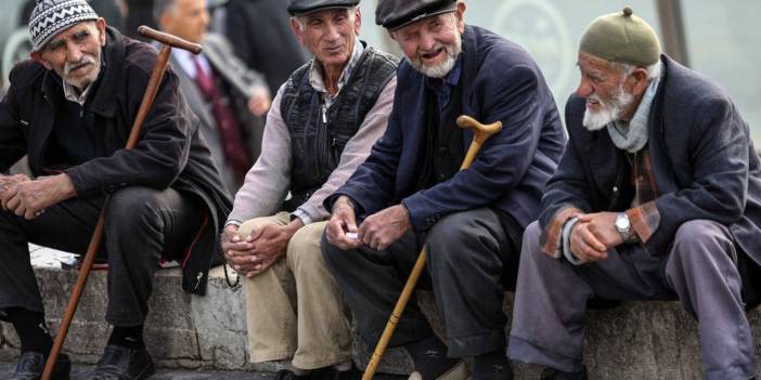 TÜED ateş püskürdü: Emekliyi bitirmeye ant mı içtiniz?